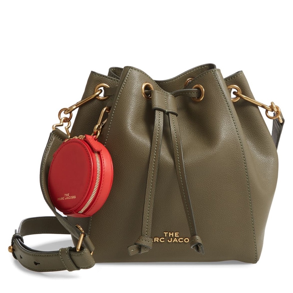 NWT Marc Jacobs Leather Crossbody Bucket Bag